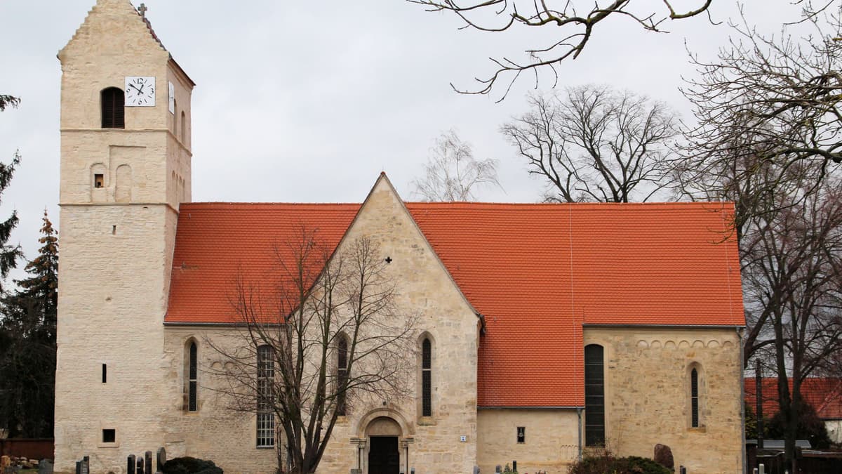 sanierte Kirche 2025