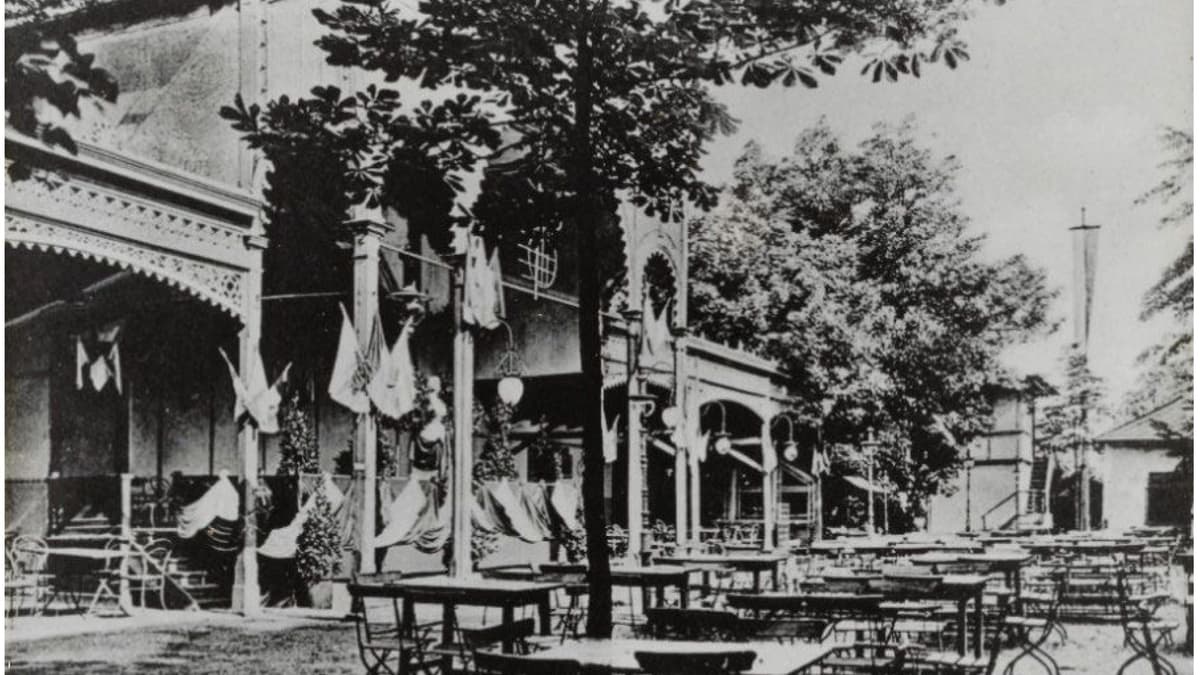 Historische Postkartte Leichts Keller
