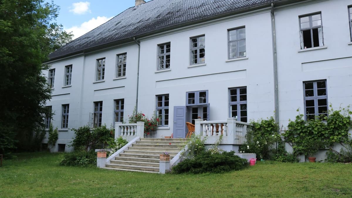 Gutshaus Bobbin Parkseite