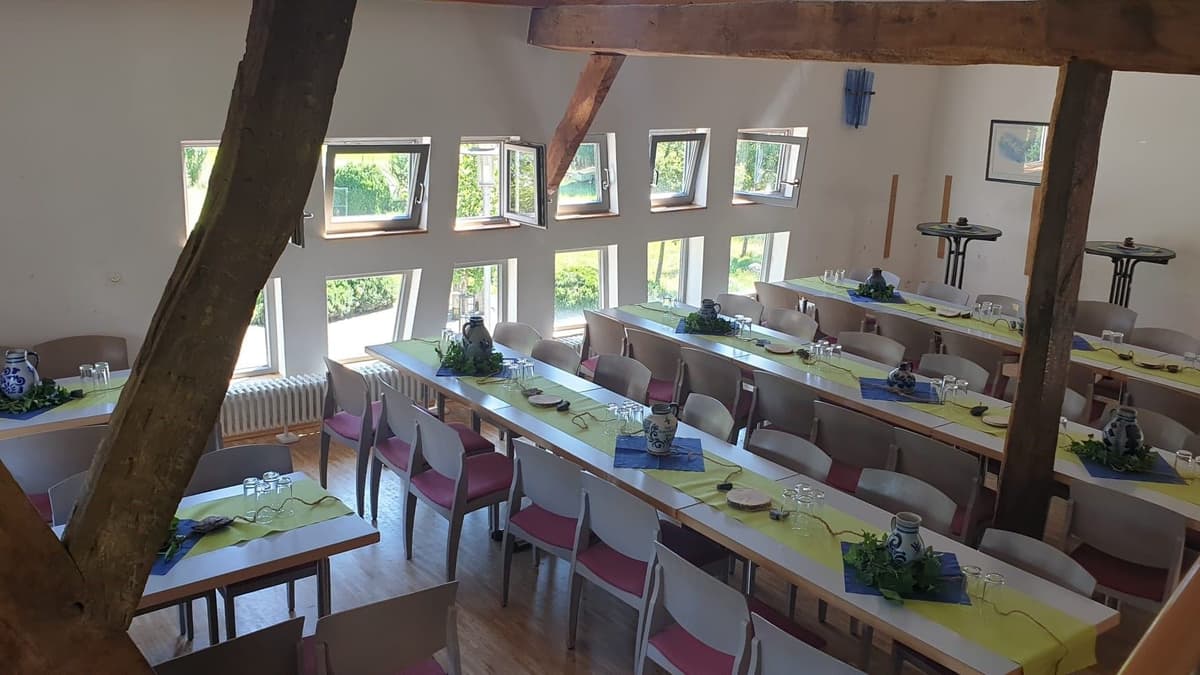 Gemeindehaus St.Michael Ehlhalten: Hauptraum Innenansicht