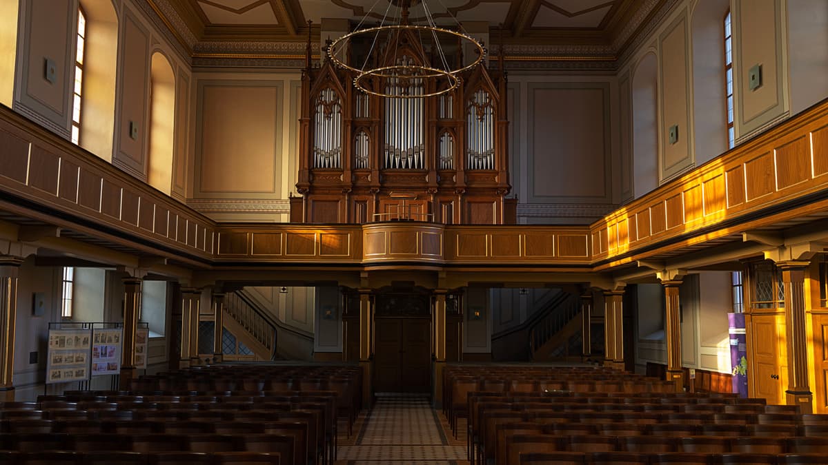 Agnuskirche – Blick zur Orgel