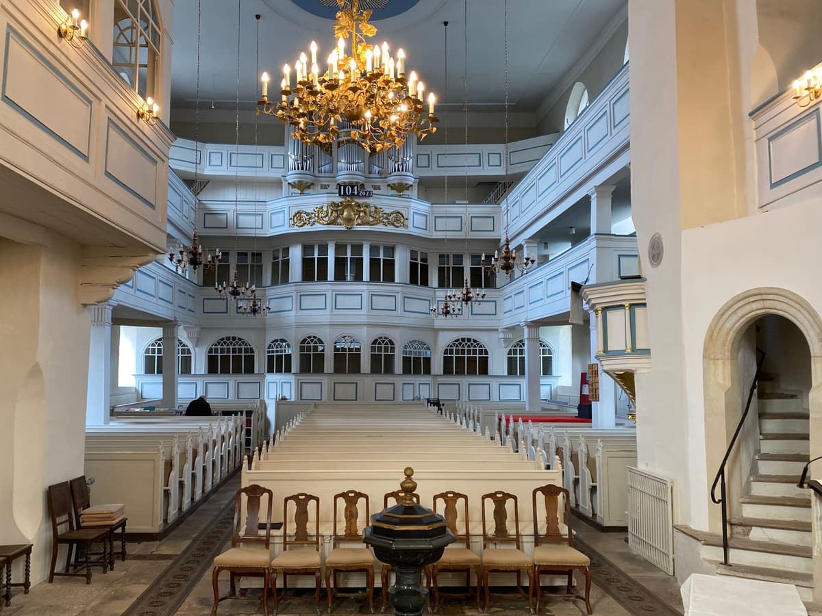 Kirchenschiff St.-Bartholomäus-Kirche