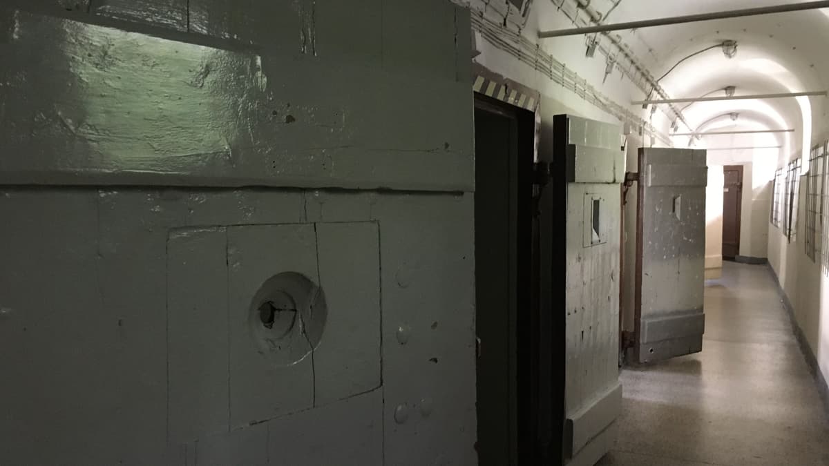 Blick in das ehemalige Gefängnis