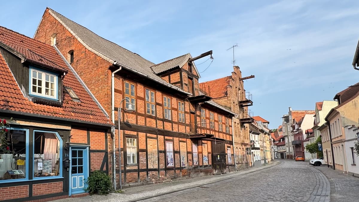 Straßenansicht