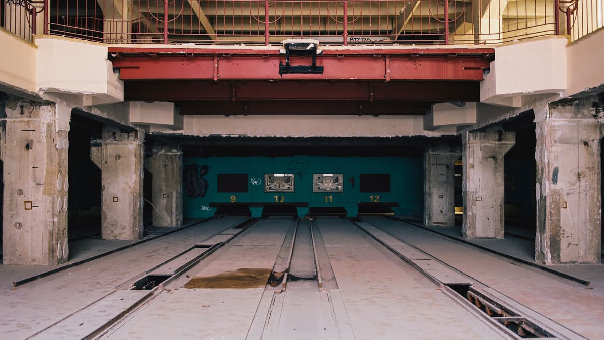 Innenansicht des ehemaligen Bowlingtreffs, Stadt Leipzig