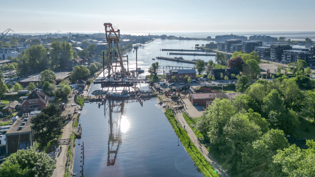 Hebung Deichbrücke