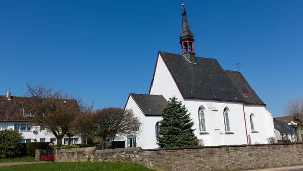 Ev. Kirche Tönisheide