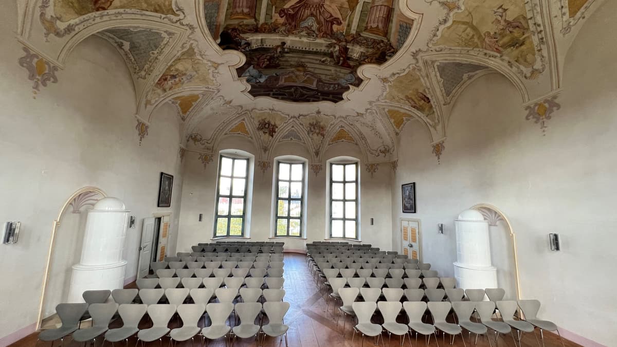 Barocksaal mit Deckengemälde von Otto Gebhard um 1765/70, "Das Gastmahl des ägyptischen Joseph"