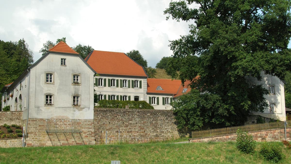 Jagdschloss und Forstgarten Karlsbrunn