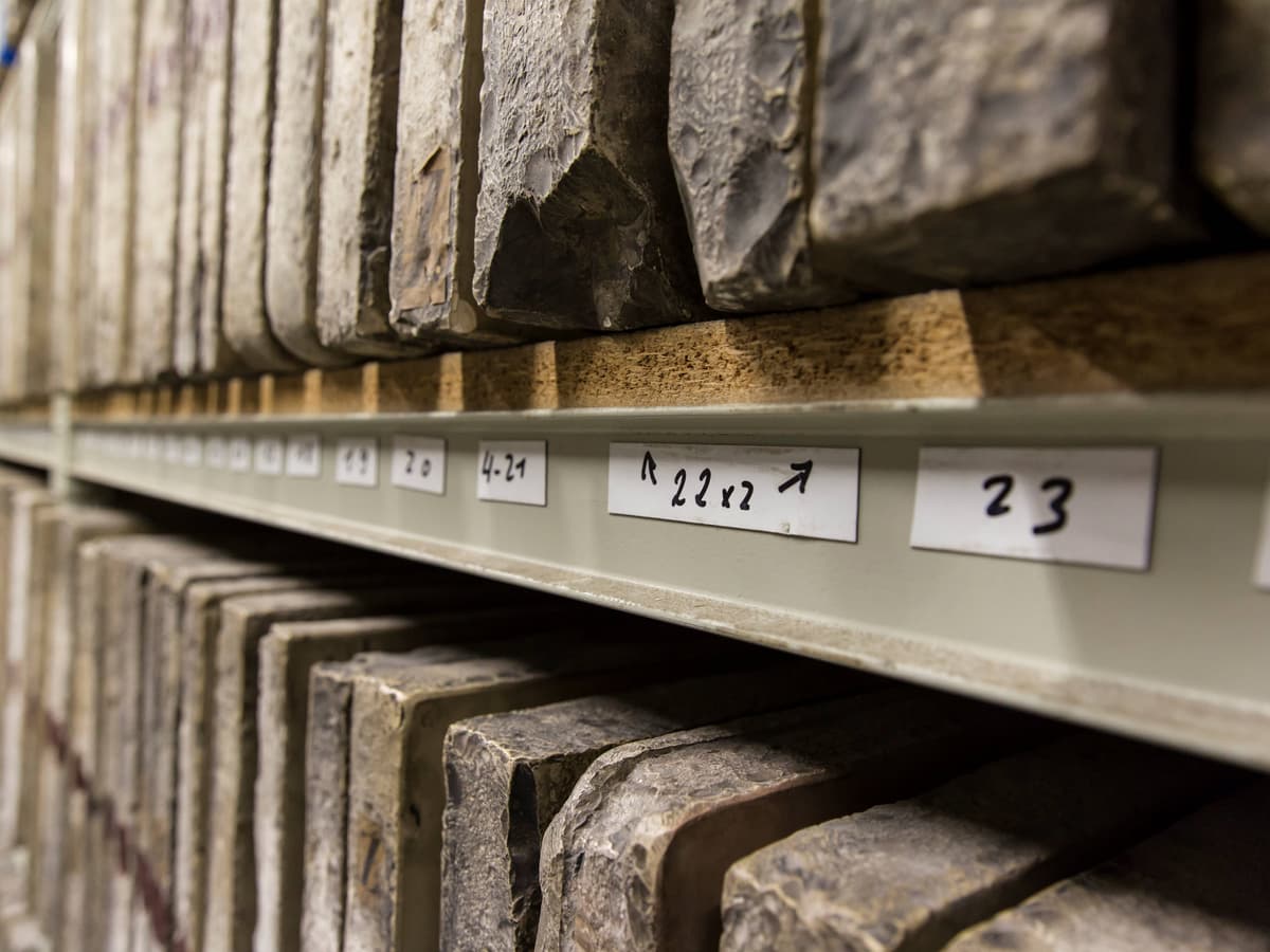 Jeder Stein eine Karte.