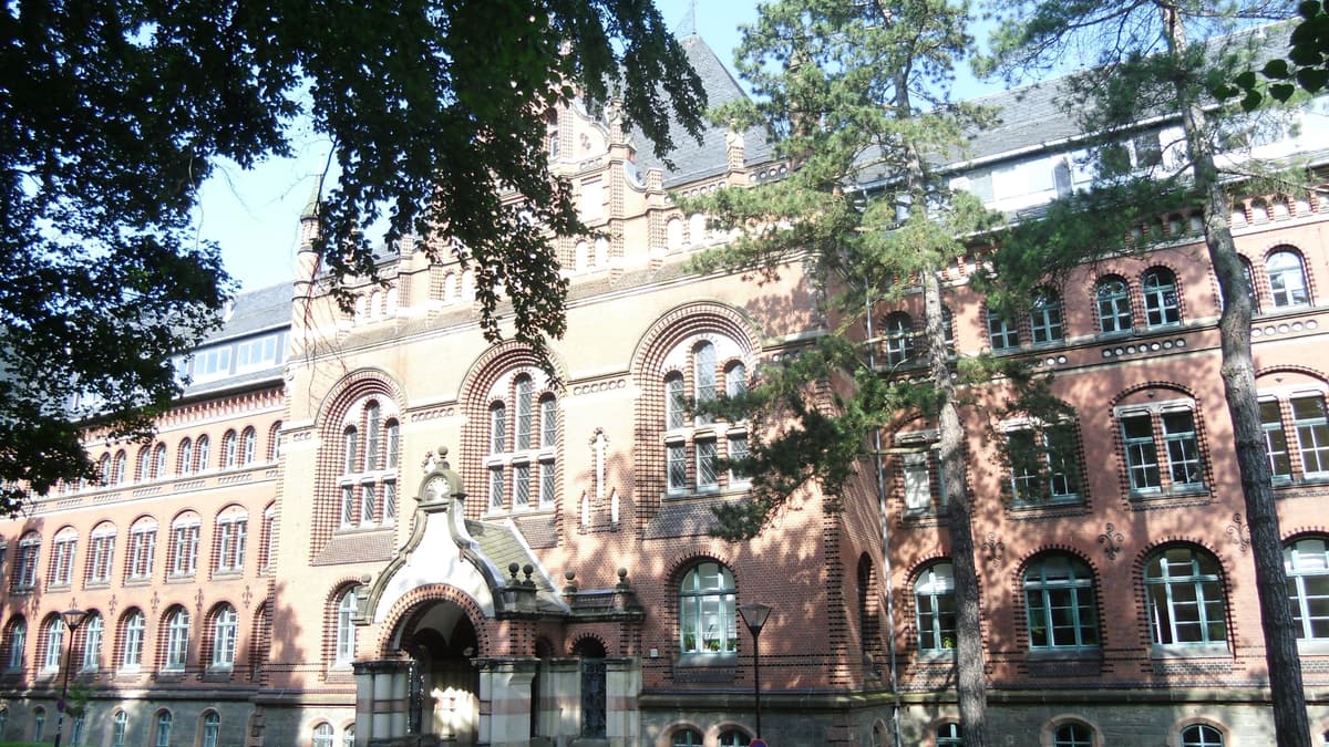 Hauptportal