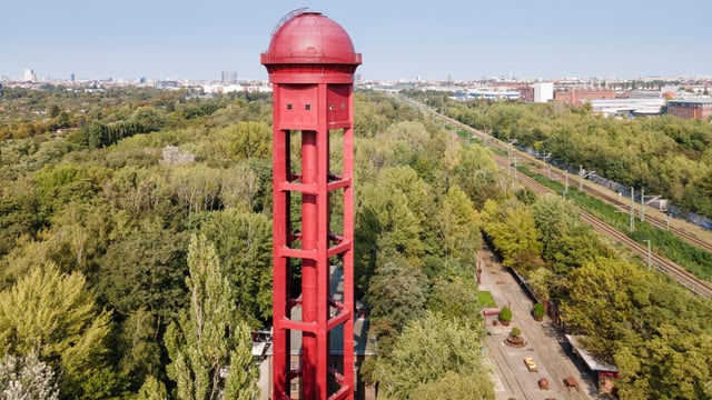 Wasserturm im Natur Park Südgelände