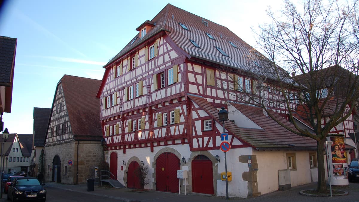 Zehntscheuer und Fruchtkasten