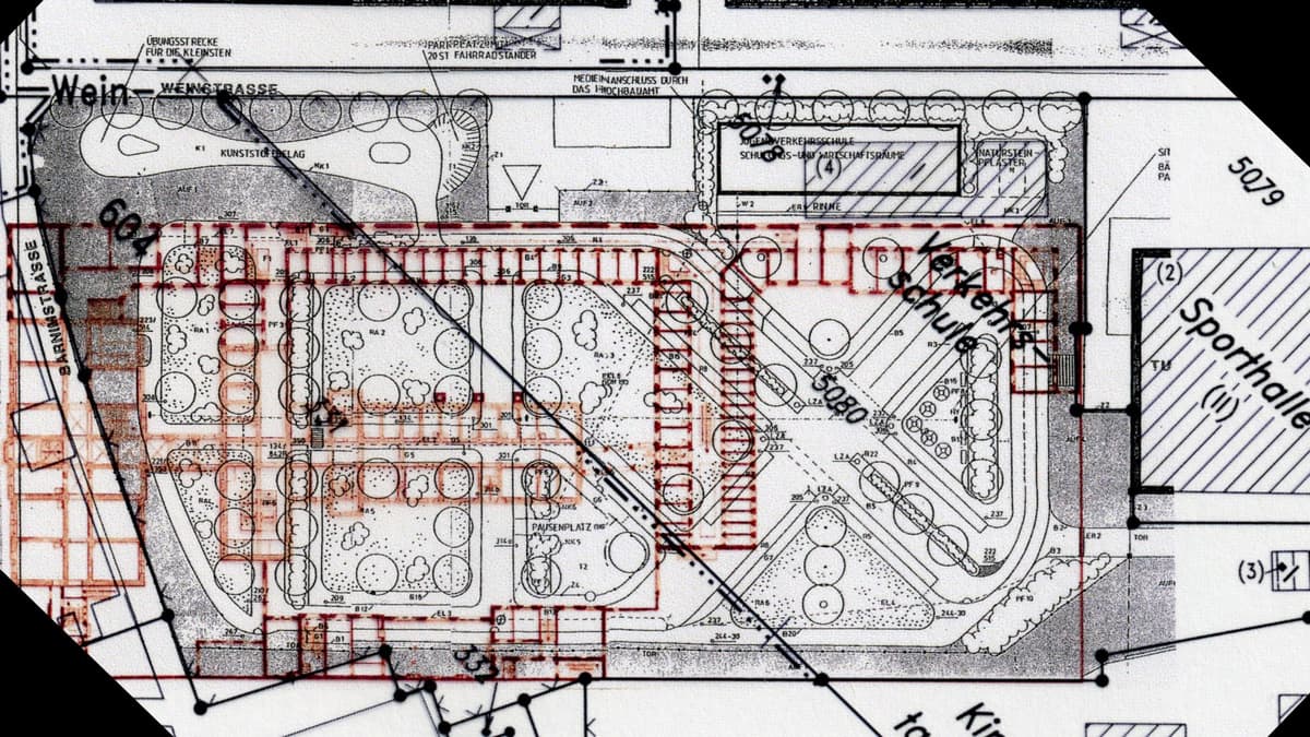 Überlagerung: Grundriss Gefängnis und Verkehrsschule