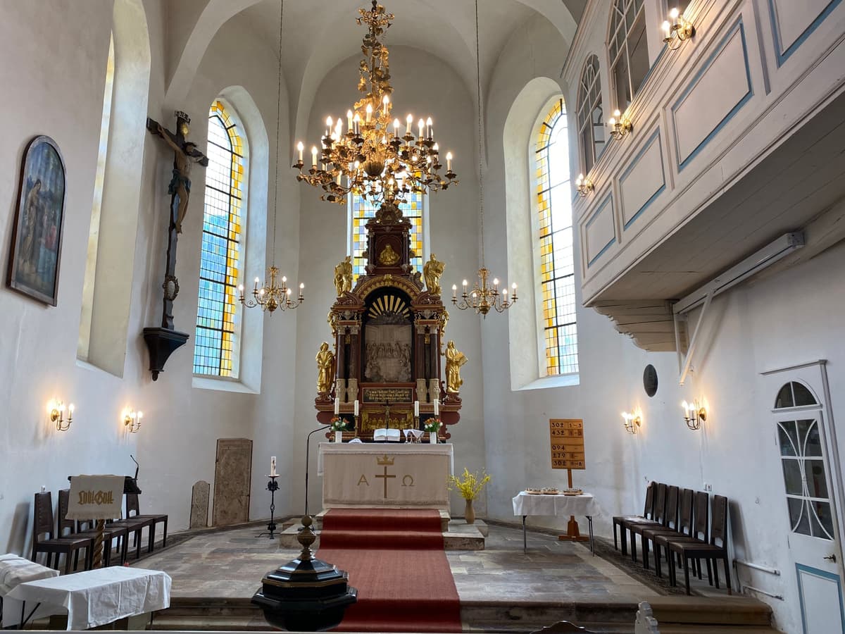 Altar St.-Bartholomäus-Kirche