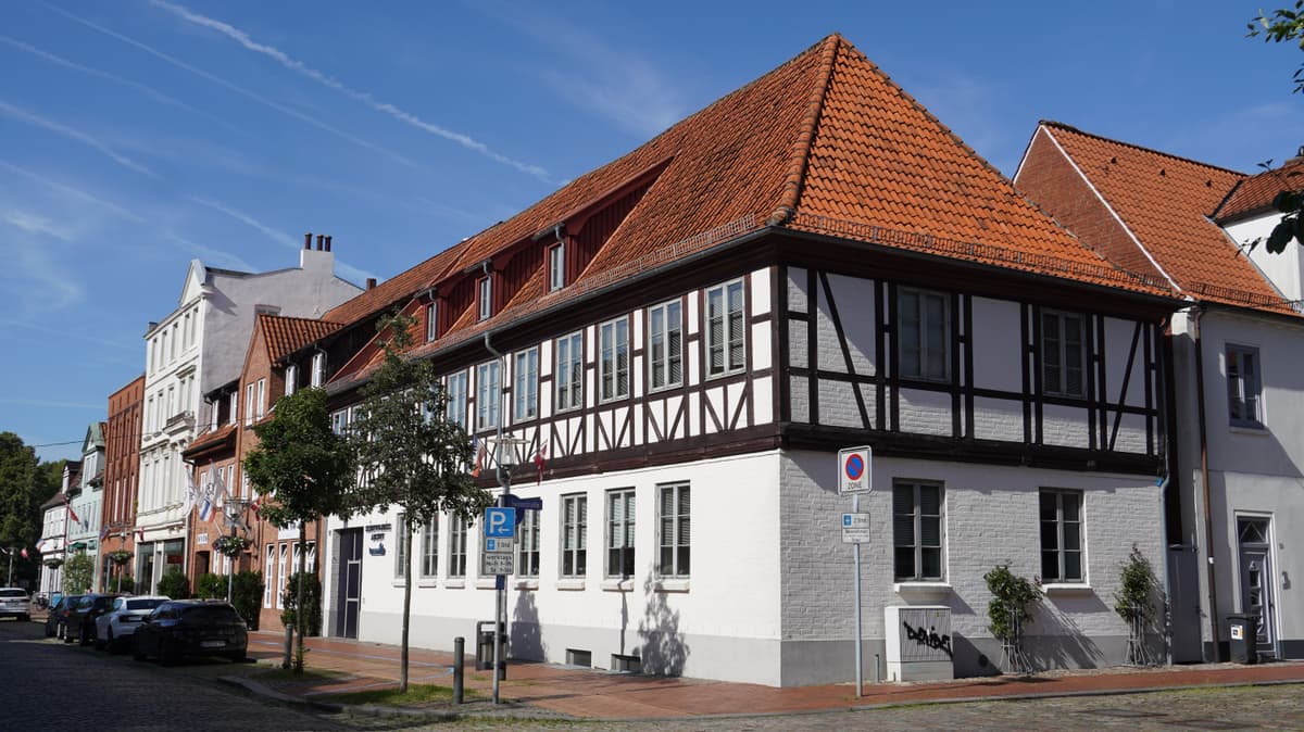 Straßenansicht