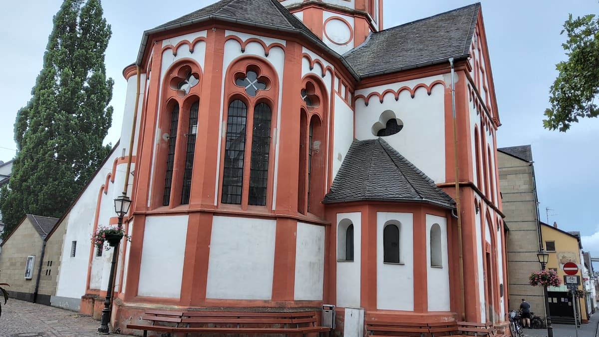 Außenaufnahme Kirche St. Mauritius Heimersheim