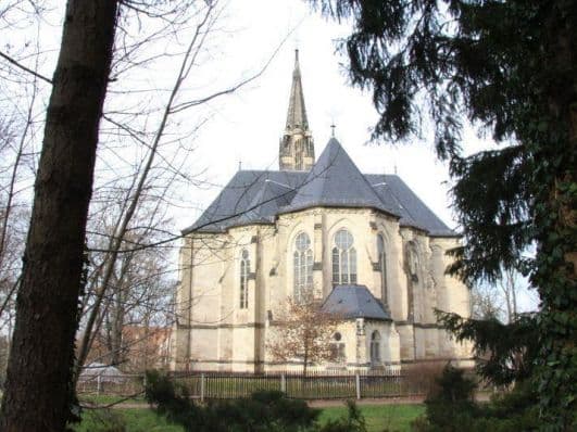 Lukaskirche Planitz, Ostseite