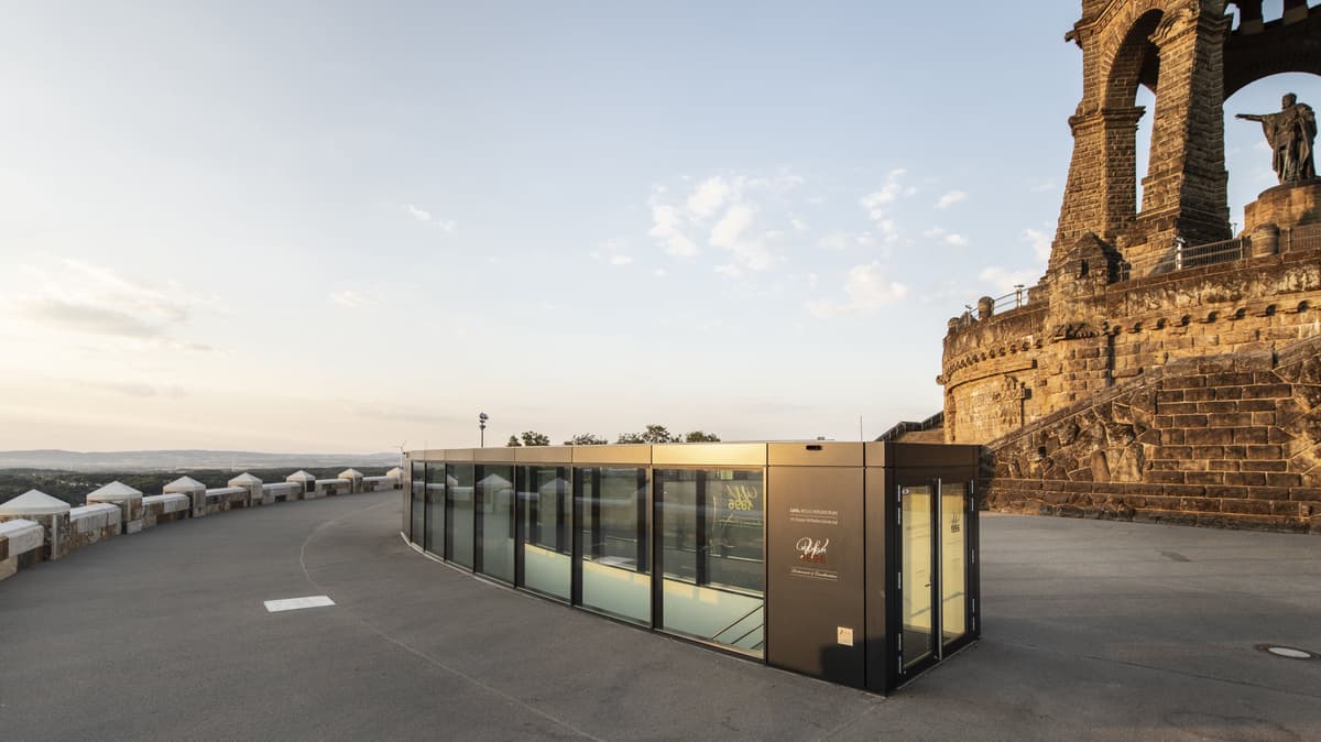 Eingang Besucherzentrum am Kaiser Wilhelm Denmal