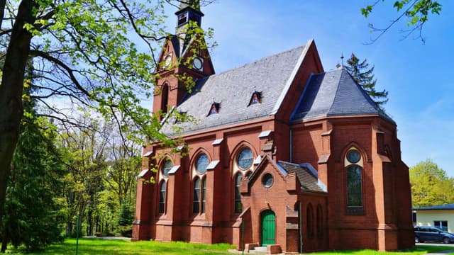 Katholische Kirche St. Georg Hoppegarten