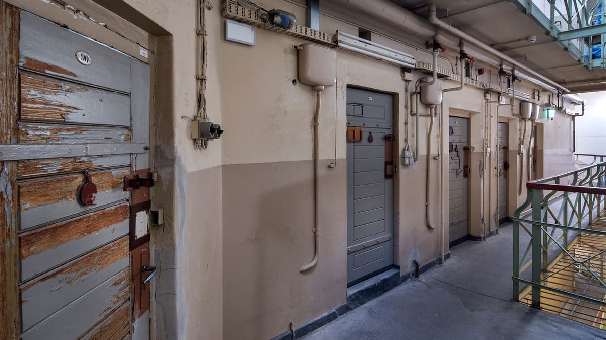 Gedenkstätte Lindenstraße, Zellentrakt