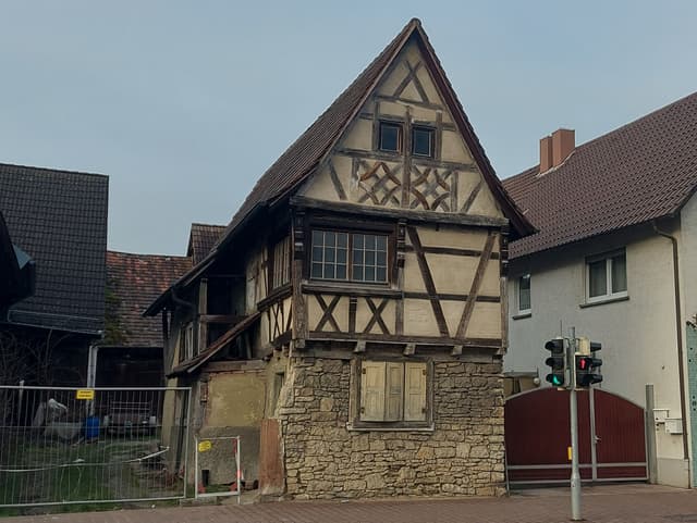 Fachwerk-Wohnhaus