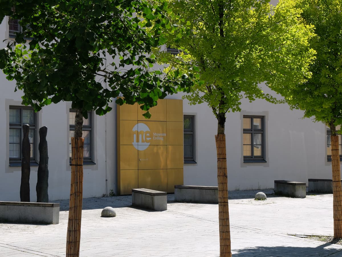 Außenansicht des Altbaus