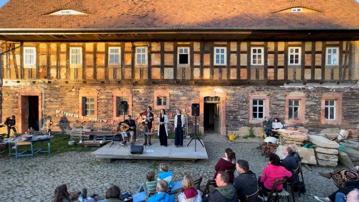 Konzert auf dem Kulturhof Kleinmecka