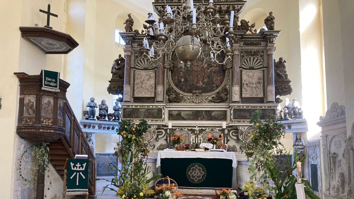 Altar