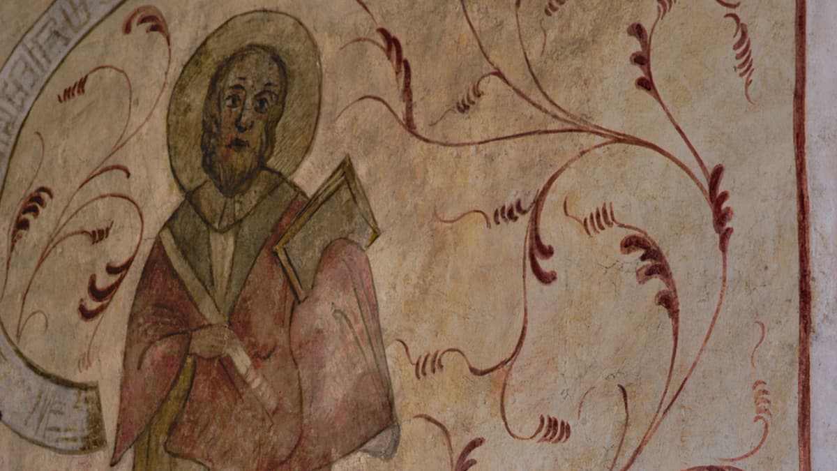 Apostelmalerei im Chor der Kirche