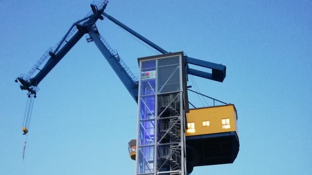 Hellingkran Neptun auf dem ehemaligen Neptun Werft Gelände