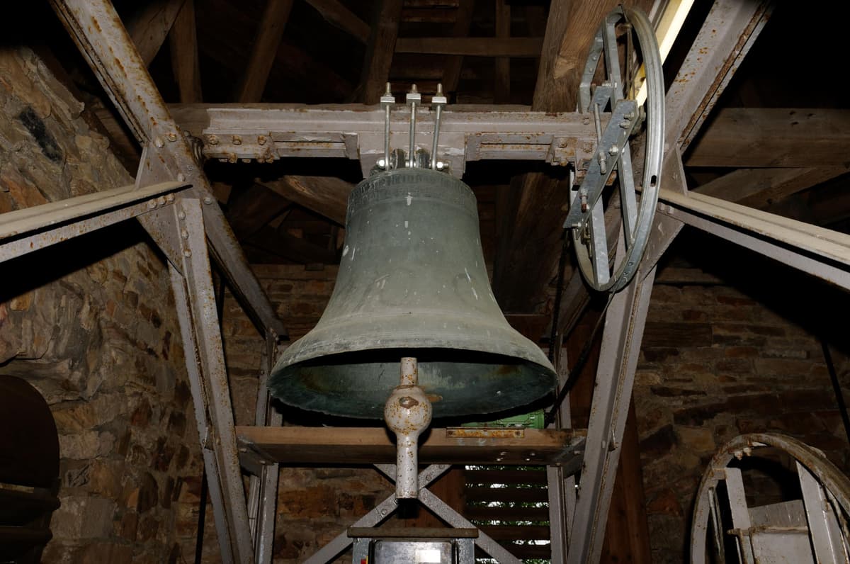 Glocke aus der Zeit um 1200