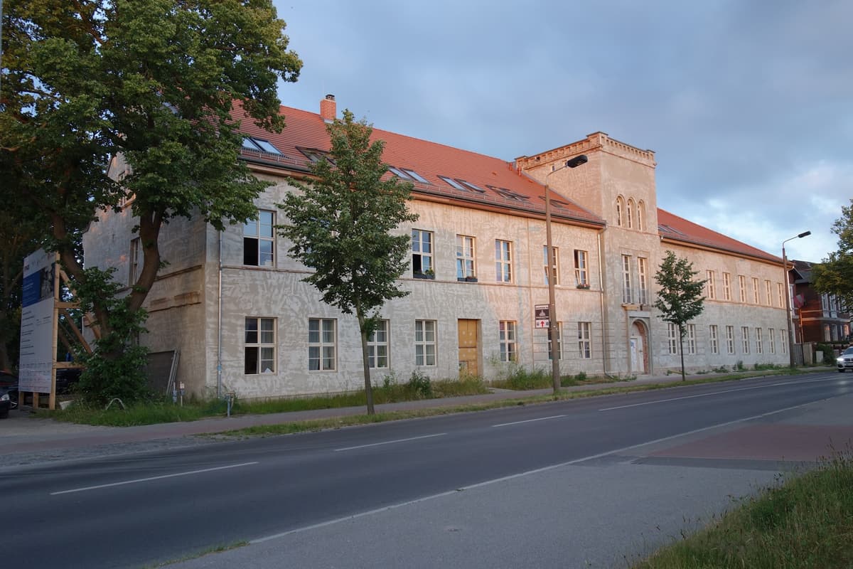 STRAZE - ehemaliges Gesellschaftshause Zum Greif - Außenbild