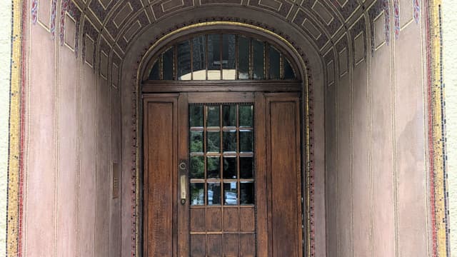 Wohnhaus im im historischen Rheingauviertel
