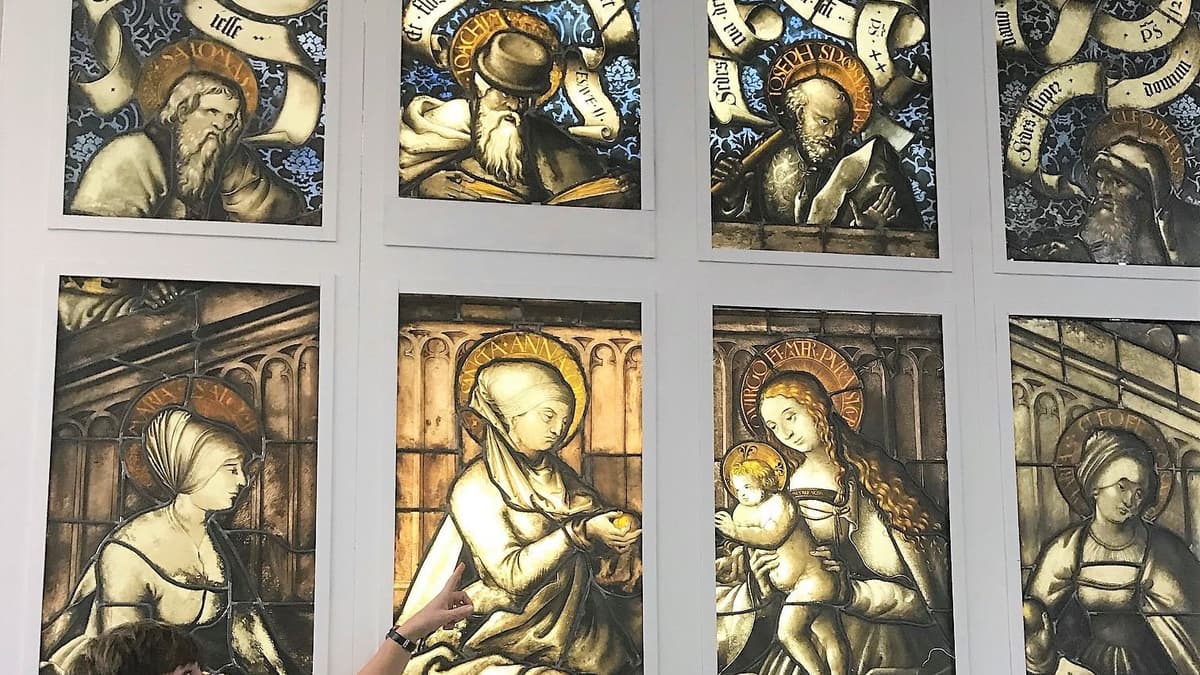Führung im Deutschen Glasmalerei-Museum