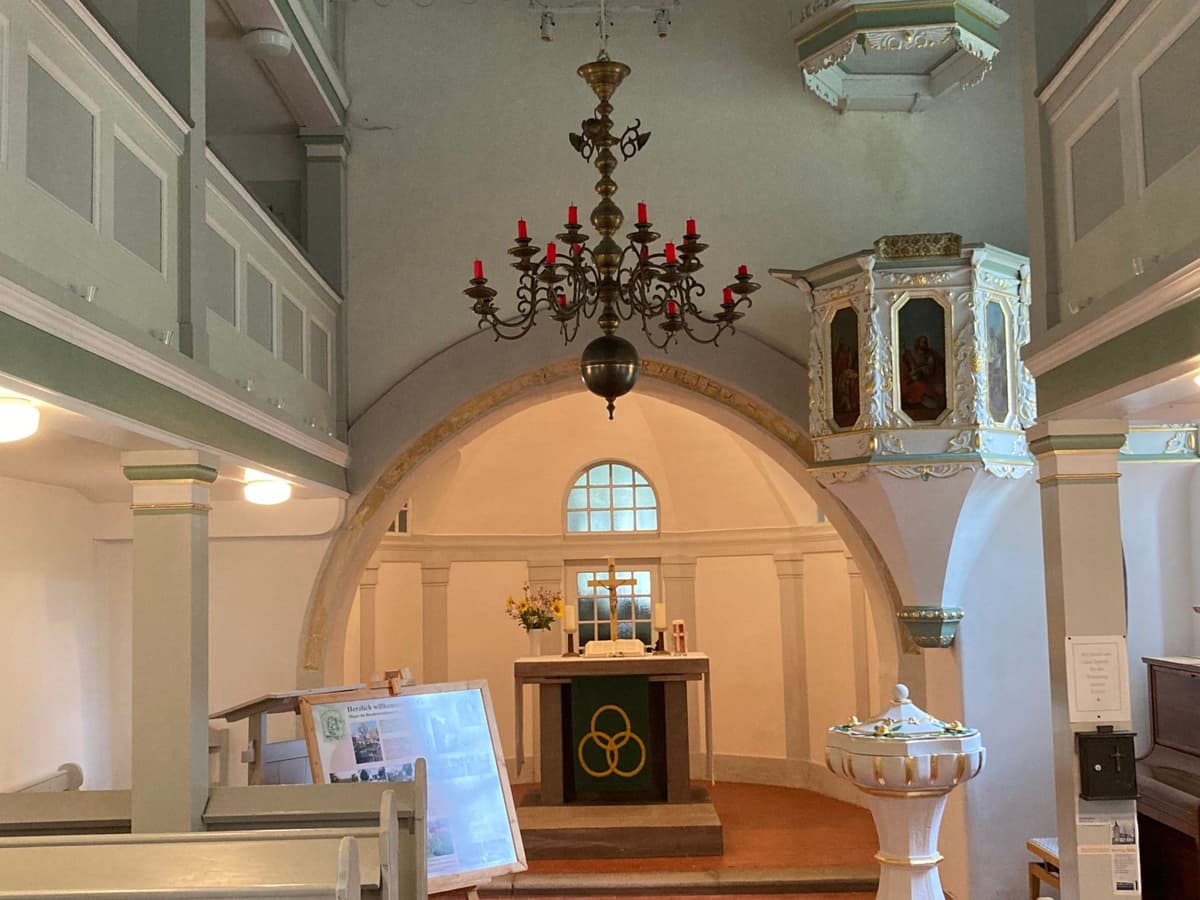 St.-Nikolaus-Kirche, Innenraum