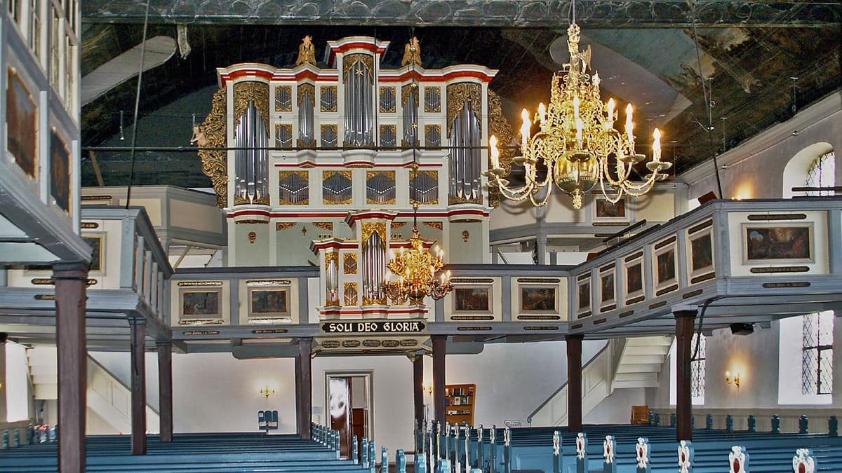 Innenraum der Heiligen-Geist-Kirche