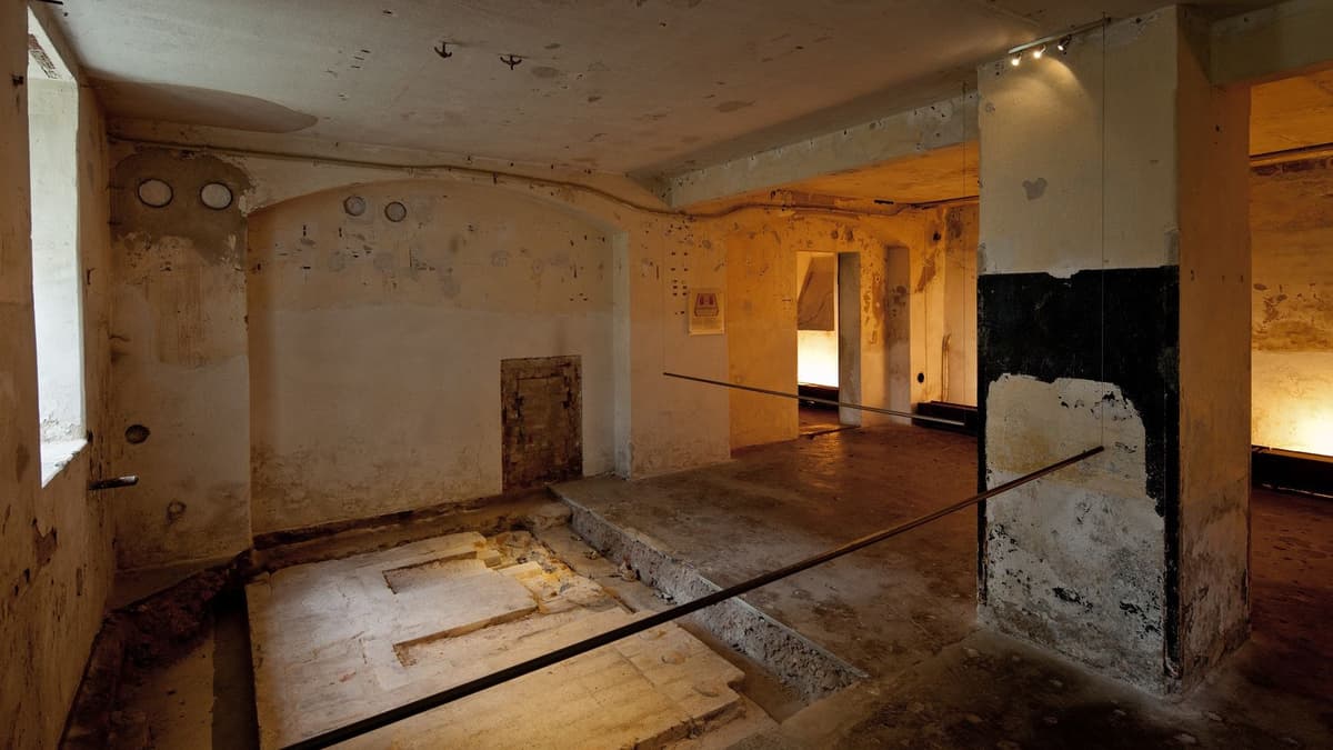 Ehemaliger Krematoriumsraum in der Gedenkstätte Pirna-Sonnenstein