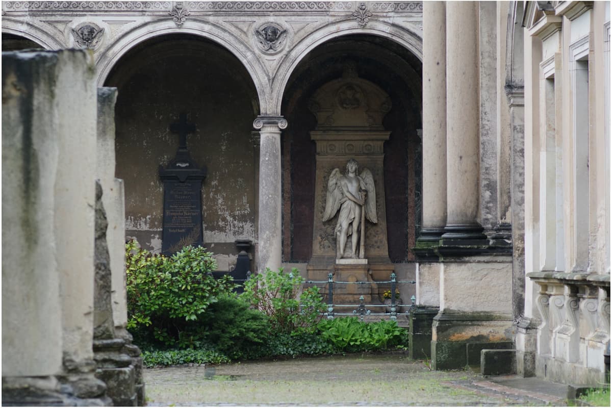 Camposanto mit Grab Friedrich Siemens