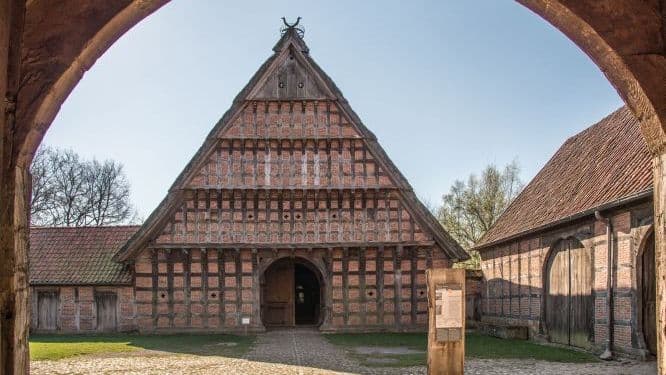 Barocke Pracht: Hofanlage Wehlburg, Bj. 1750