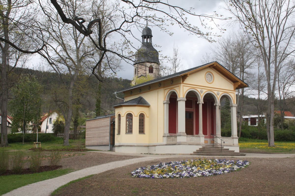 Teehaus am rekonstruierten Pleasure Ground mit Erstpflanzung