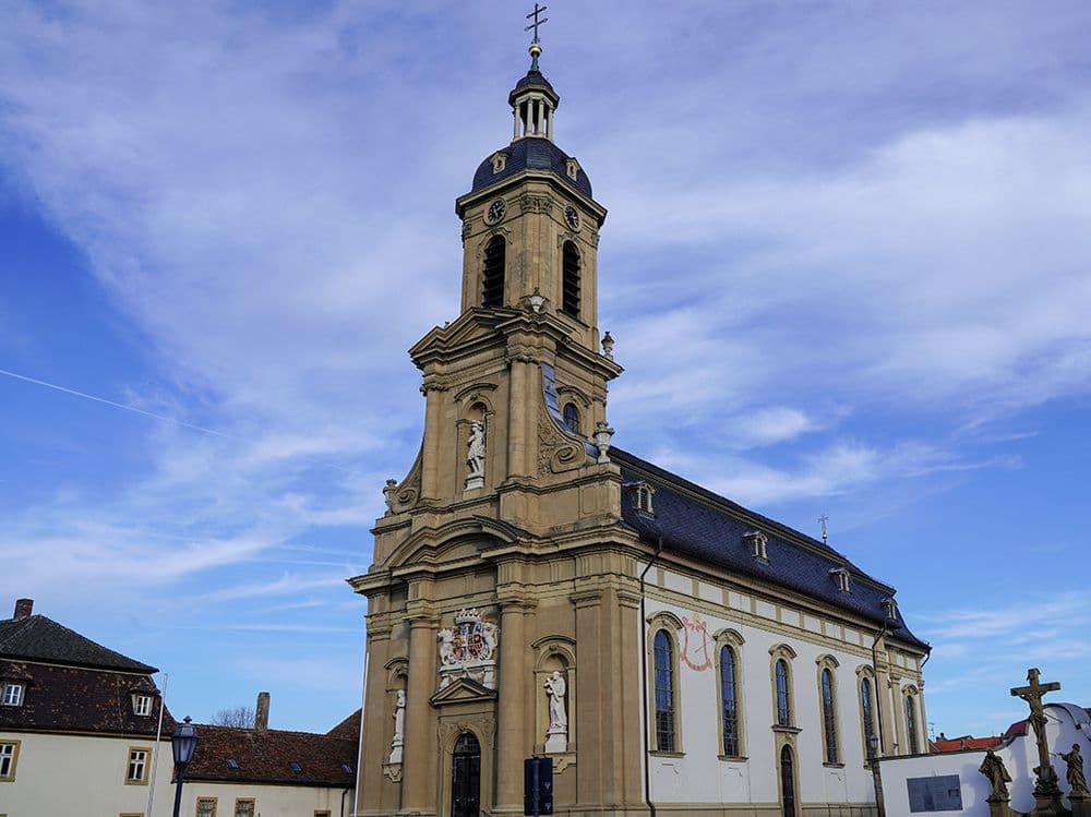 St. Mauritus front