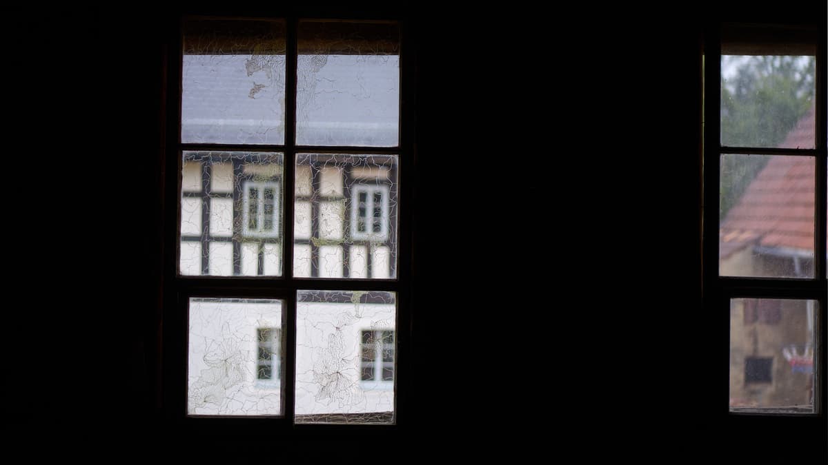 Kunsthof NIA Hinterglasmalerei Hadin Schorn