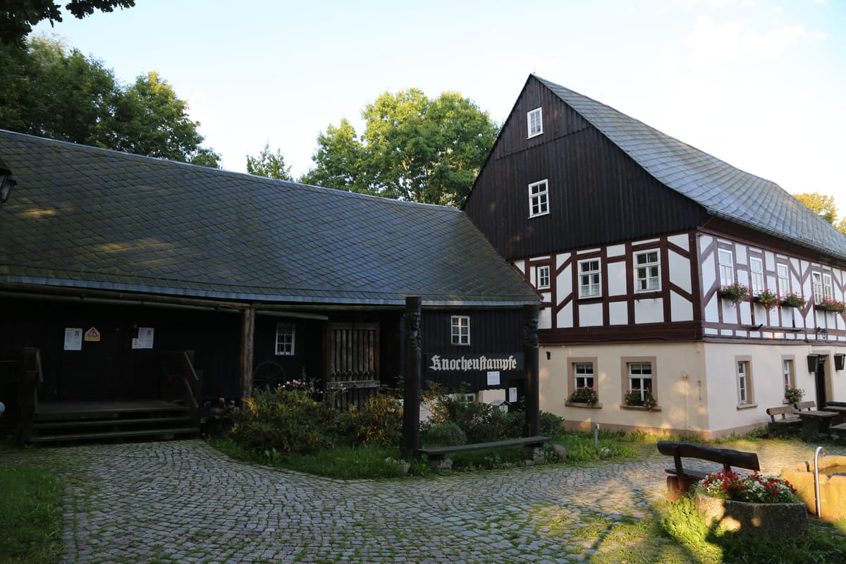 Heimatmuseum Knochenstampfe Dorfchemnitz