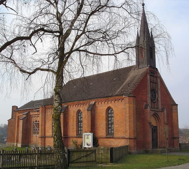 Kirche Badow