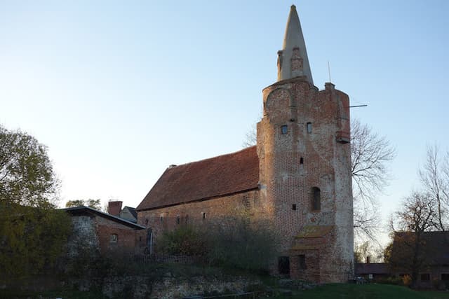 Burg Klempenow
