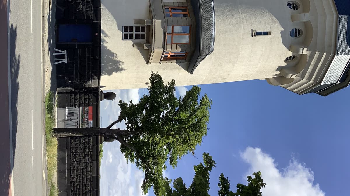 Wasserturm Darmstadt mit Stellwerk