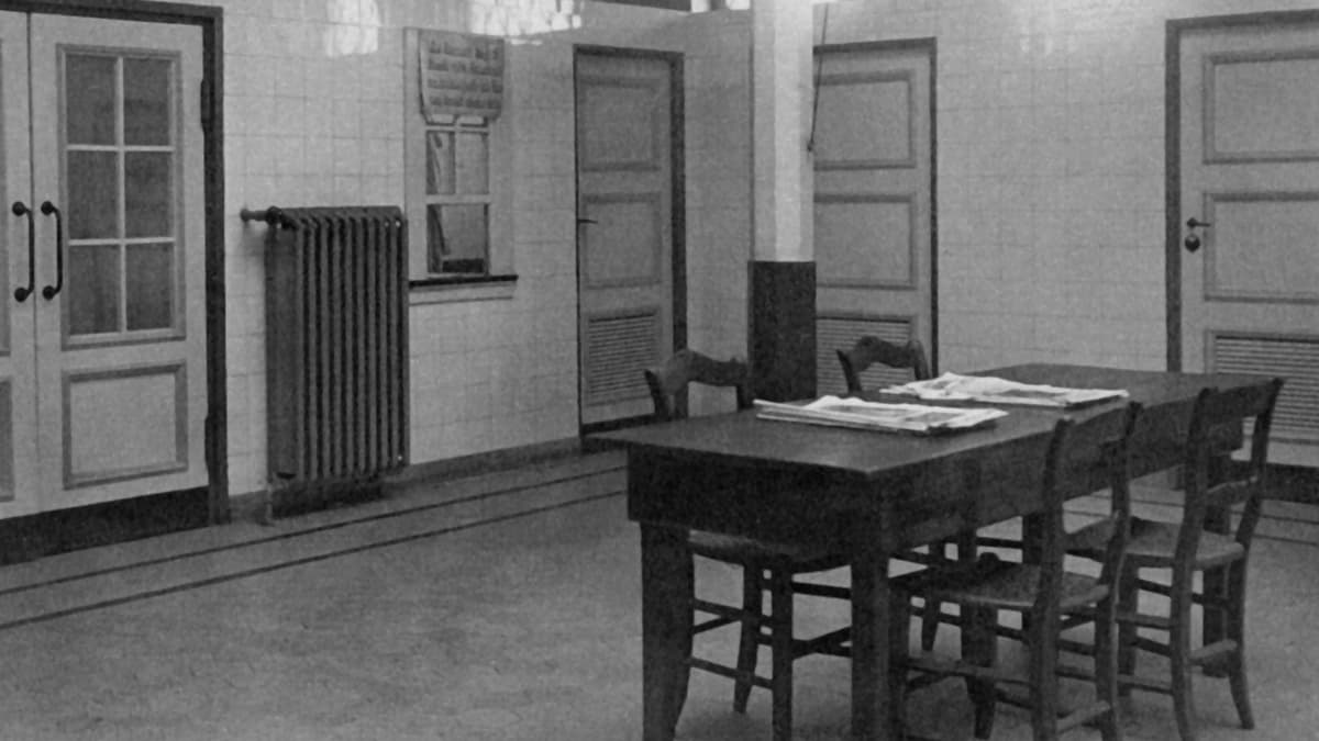 Historischer Innenraum – Wartebereich