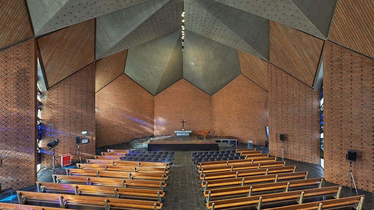 Christuskirche Bochum Innenansicht