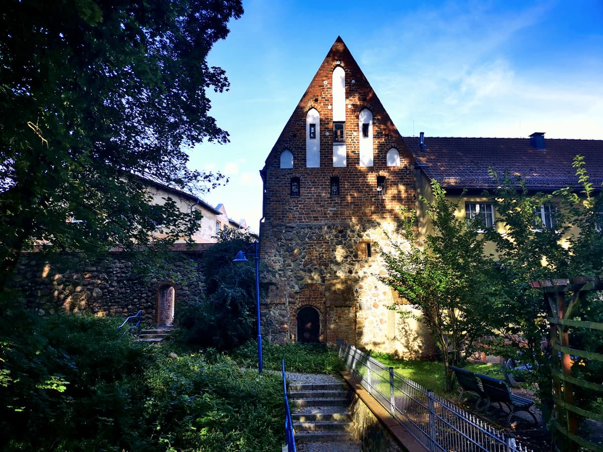 Fischerburg - Ansicht von Seeseite